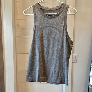 Gray Sleeveless Athletic Top